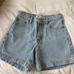 Abercrombie curve love high rise dad short